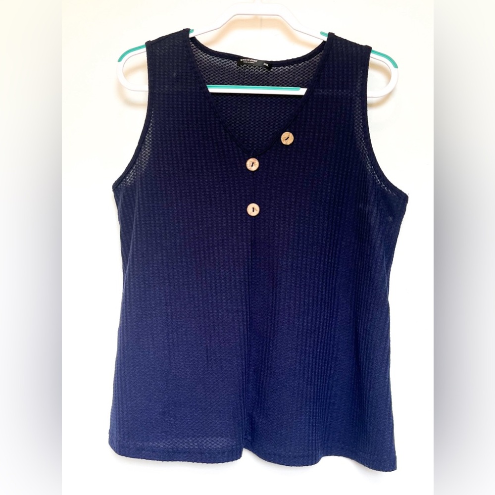 SHEIN-Curve Navy Blue Waffle Knit Tank Top with Wooden Button Details